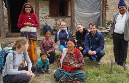 Das DolpoCare Team vor Ort in Dolpo, Nepal